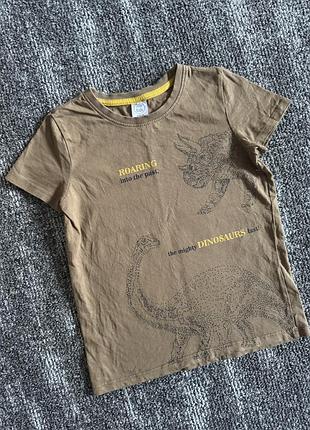 Коричнева мінімалістична футболка з динозаврами