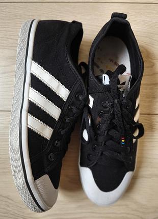 Кеди adidas