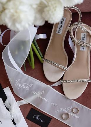 Босоніжки на шпильці steve madden