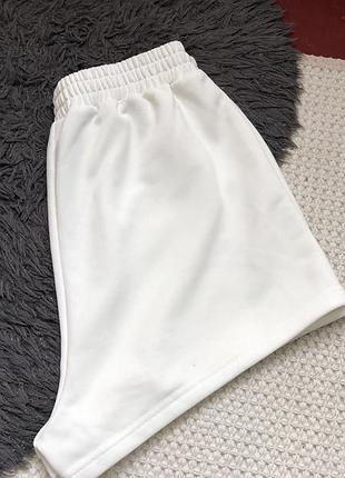 Шорти 🩳 жіночі короткі