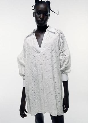 Платье ришелье zara