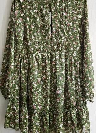 Женское платье