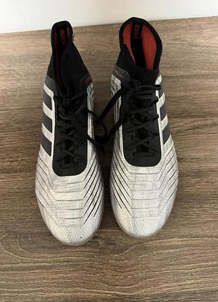 Кросівки футбольні adidad