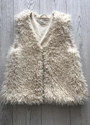 Жилетка zara на ріст 148см