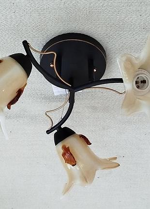 Люстра на 3 плафона 2