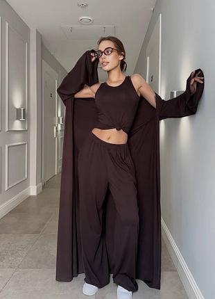 Костюм жіночий