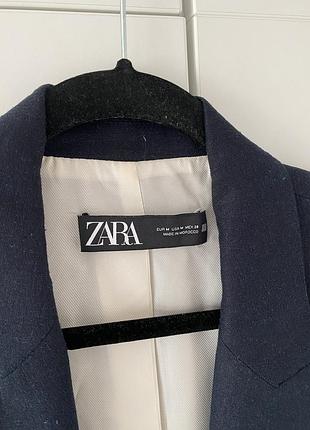Синій льняний піджак zara
