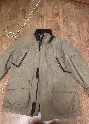 Куртка чоловіча