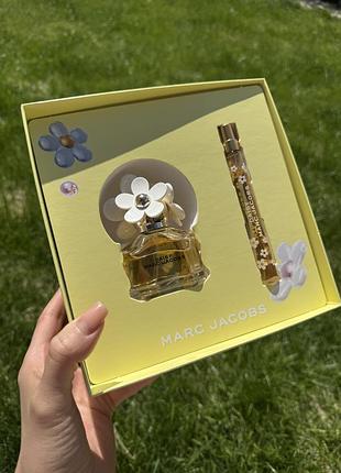 Парфумерний набір marc jacobs daisy