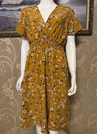 Очень красивое и стильное платье.