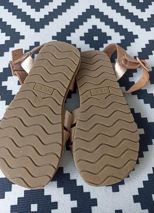 Босоножки для девочки 3