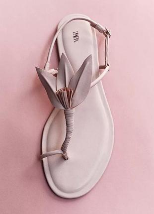 Шльопанці жіночі рожеві з квіткою zara new