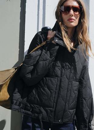 Куртка стьобана zara m