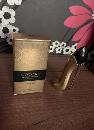 Парфюмированная вода carolina herrera good girl midnight миниатюра