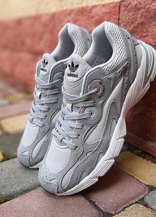 Чоловічі кросівки adidas astir, сірі кросівки адідас, замша та сітка