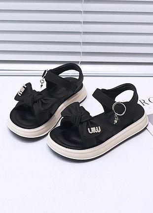 Босоніжки для дівчинки 3