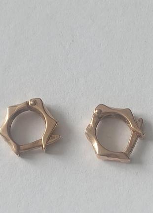 Золотые серьги.    585 проба.