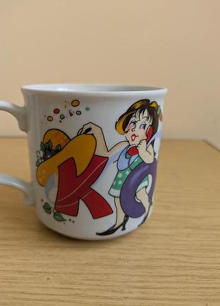 Чашка фарфоровая, винтаж 90 х, кокетка