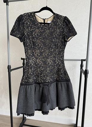 Жіноче плаття red valentino