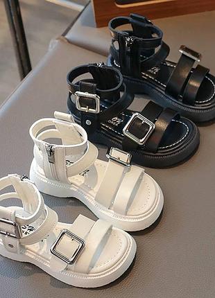 Босоніжки дитячі 8