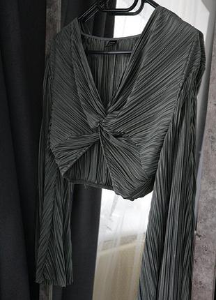 Блузка плісе shein жіноча. топ з рукавами кльош