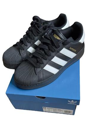 Кросівки adidas superstar xlg оригінал в стилі alt grunge skater y2k blokecore dollskill