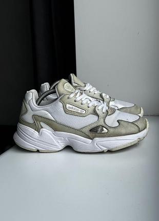 Корсівки adidas falcon