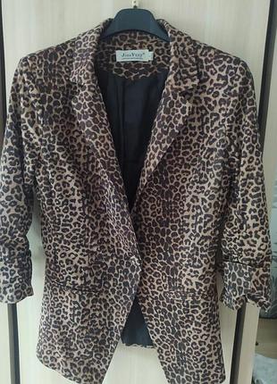 Стильний піджак