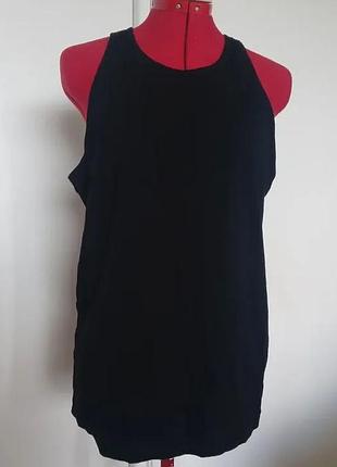 Чорна майка