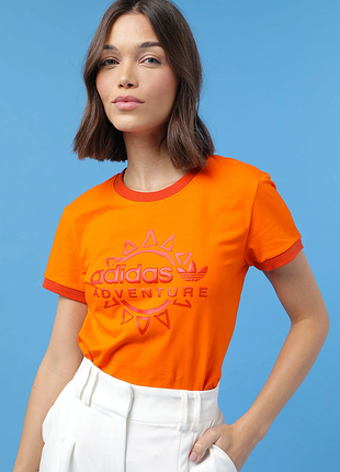 Яскрава бавовняна футболка adidas originals🧡