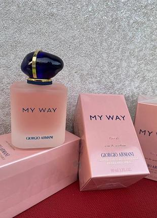 emporio armani white shorts  frolar  90ml