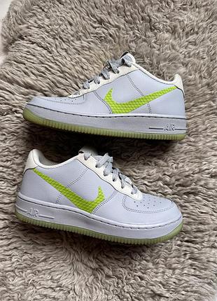 Кросівки жіночі nike air force