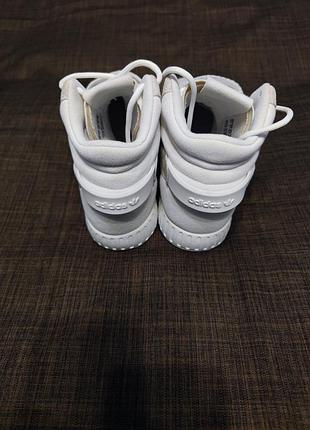 Унисекс кроссовки adidas tubular invader strap (39,5-40р.)8 фото