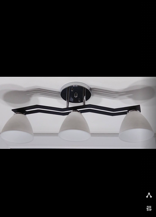 Люстра на 3 плафона