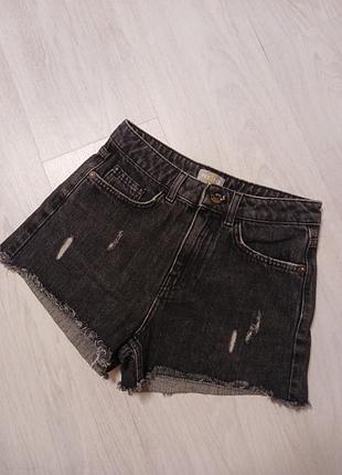Джинсові шорти розмір 32/34