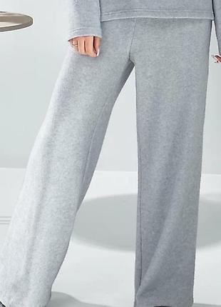 Стильные спортивные брюки jennyfer3 фото