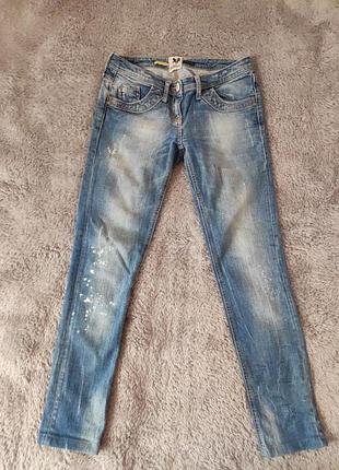 Джинсы женские river island хлопок, плотные, качественные длина 93, талия40-42, бедра45-47, посадка 22/29