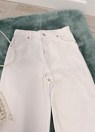 Білі джинси bershka9 фото