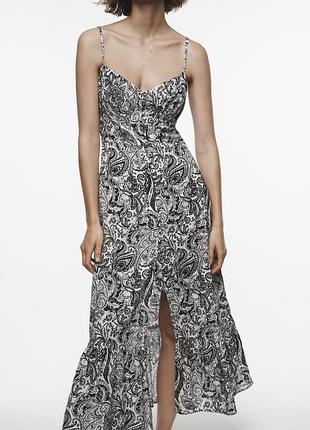 Платье миди с принтом от zara, размер xs, м