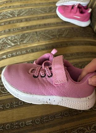 Кросівки для дівчинки