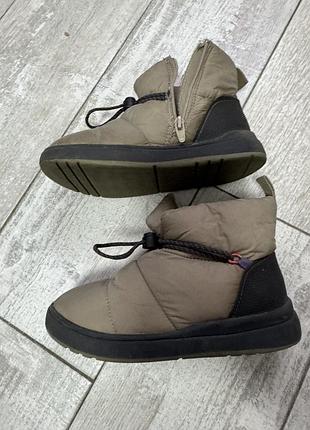 Чоботи - дутіки zara 26 р.
