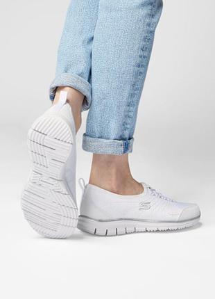Skechers memory foam оригінальні білі кросівки сліпони