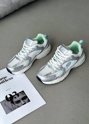 Кросівки жіночі stilli сріблясті