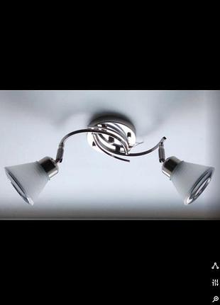 Люстра з поворотними плафонами