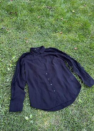 Чорна блуза