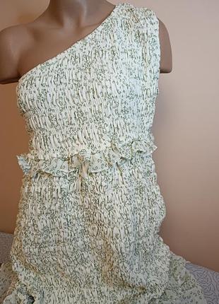 Невероятное платье