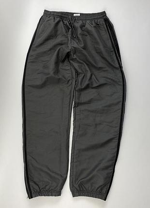 Сірі штани lonsdale