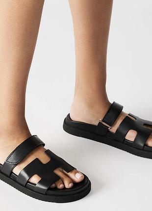 Жіночі шльопки тапки steve madden mayven black оригінал