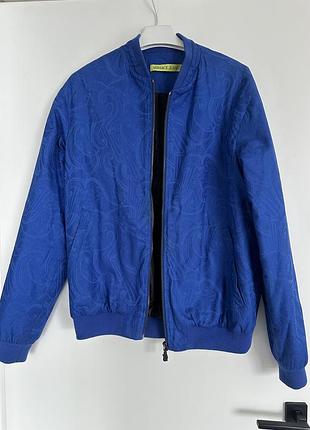 Versace jeans куртка-бомбер 38 розмір