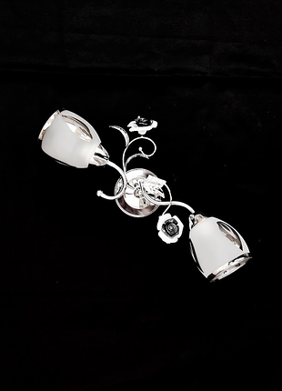 Люстра на 2 плафона